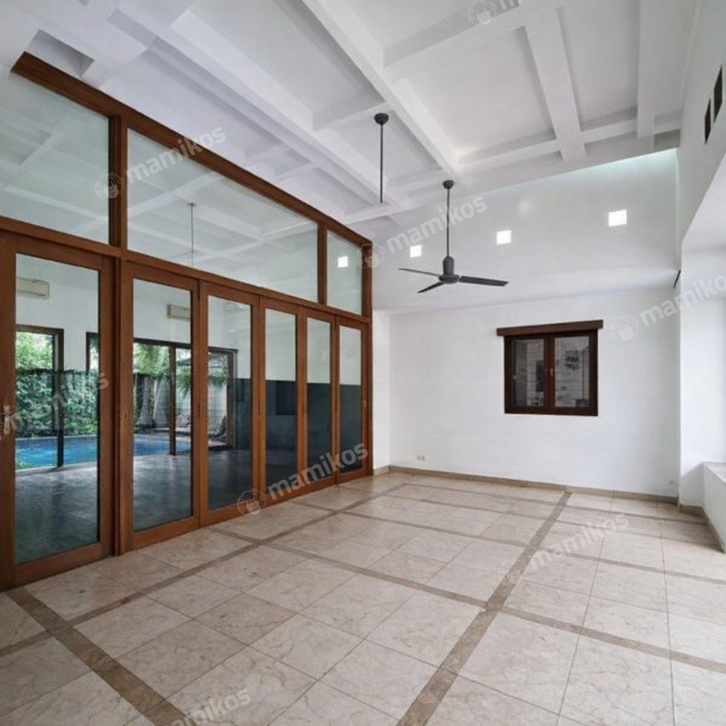 Rumah Sertifikat SHM 4 Kamar Tidur 3 Kamar Mandi Cipete Jakarta Selatan - Photo 5