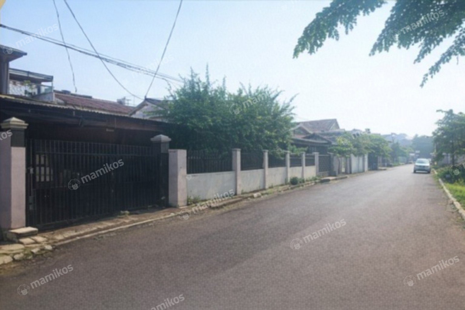 Rumah Sertifikat SHM 4 Kamar Tidur 3 Kamar Mandi Jatinegara Jakarta Timur - Photo 3