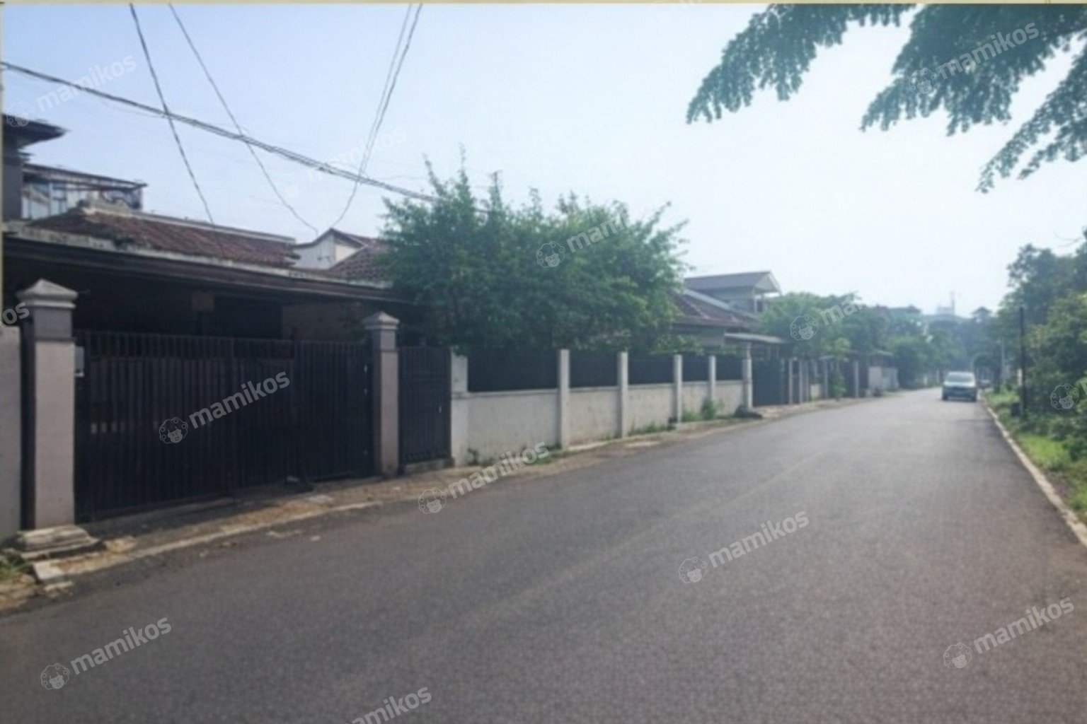 Rumah Sertifikat SHM 4 Kamar Tidur 3 Kamar Mandi Jatinegara Jakarta Timur - Photo 4