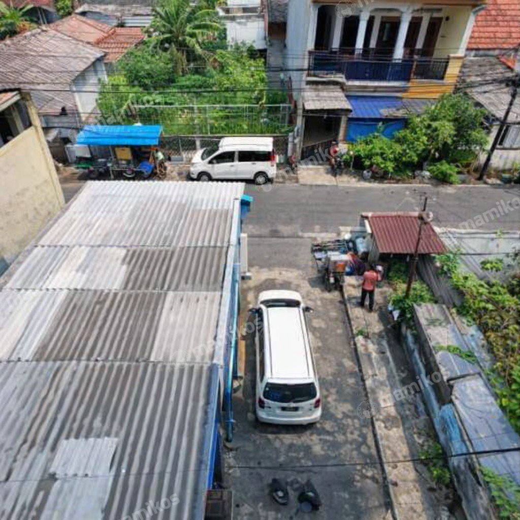 Rumah Sertifikat SHM 8 Kamar Tidur 4 Kamar Mandi Slipi Jakarta Barat - Photo 2