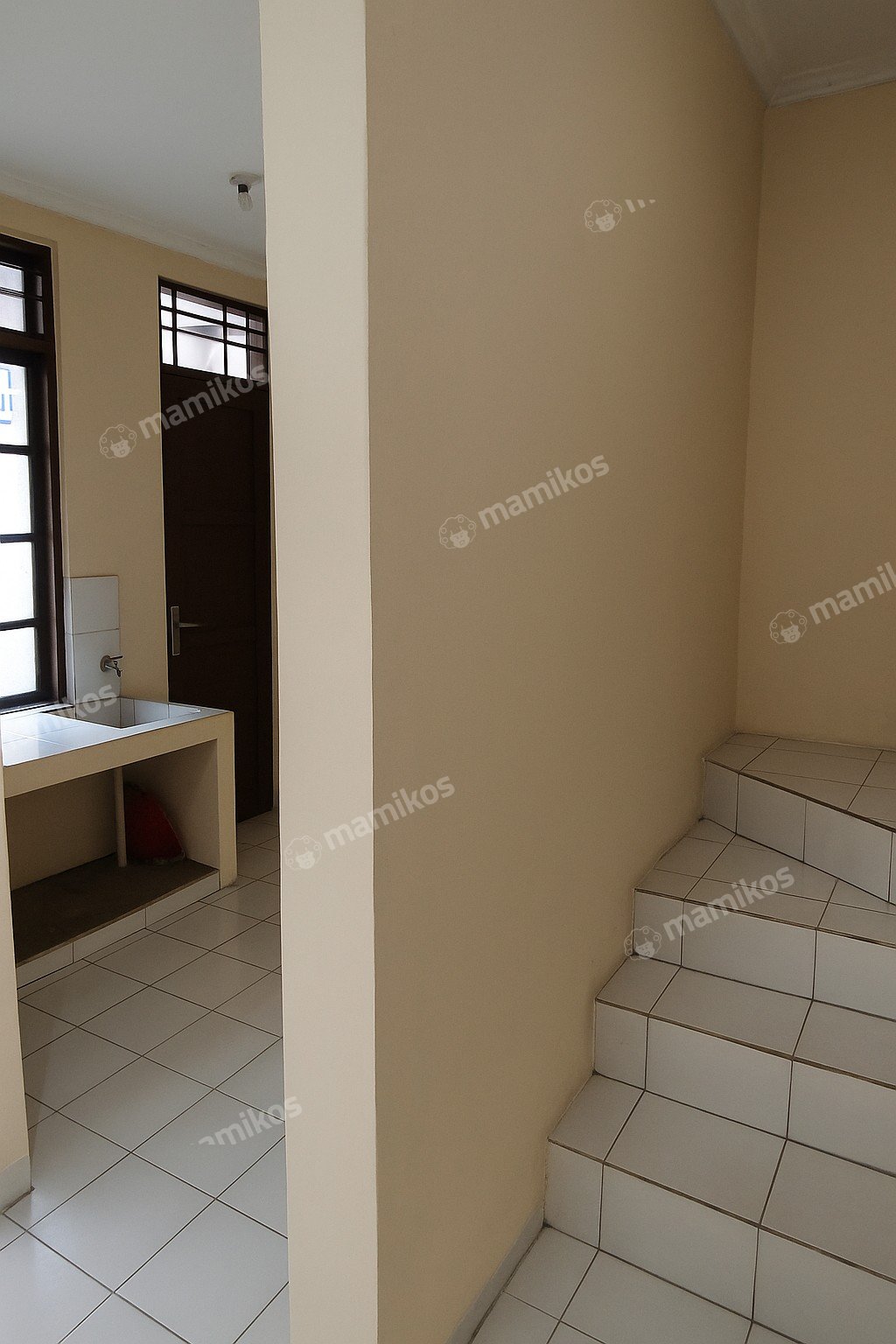 Rumah Sertifikat SHM 3 Kamar Tidur 2 Kamar Mandi Taman Palem Jakarta Barat - Photo 5