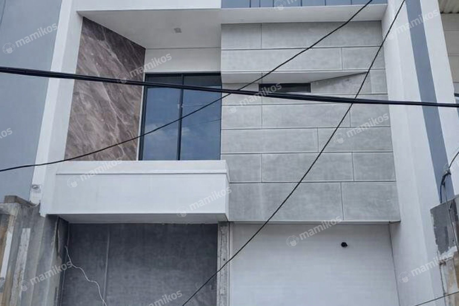 Rumah Sertifikat SHM 4 Kamar Tidur 4 Kamar Mandi Citra Garden Jakarta Barat