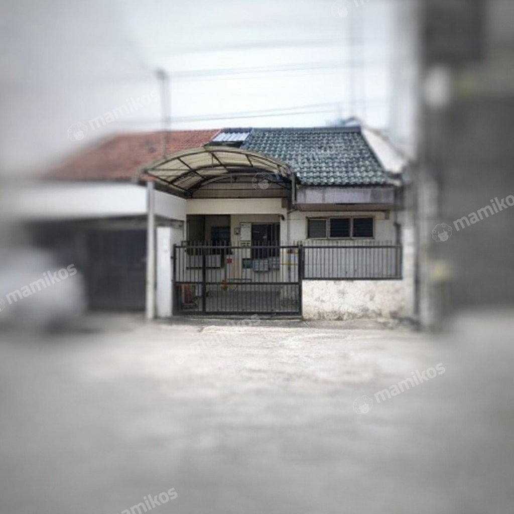 Rumah Sertifikat SHM 4 Kamar Tidur 2 Kamar Mandi Taman Ratu Jakarta Barat - Photo 3