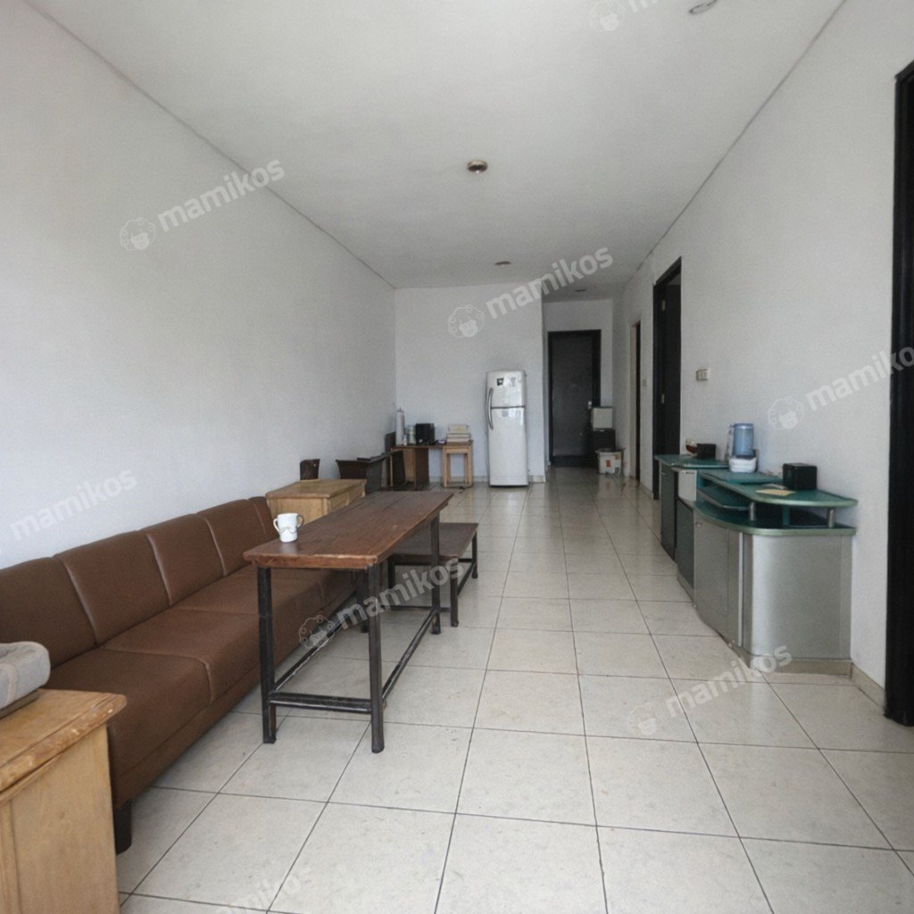 Rumah Sertifikat SHM 5 Kamar Tidur 3 Kamar Mandi Taman Ratu Jakarta Barat - Photo 5