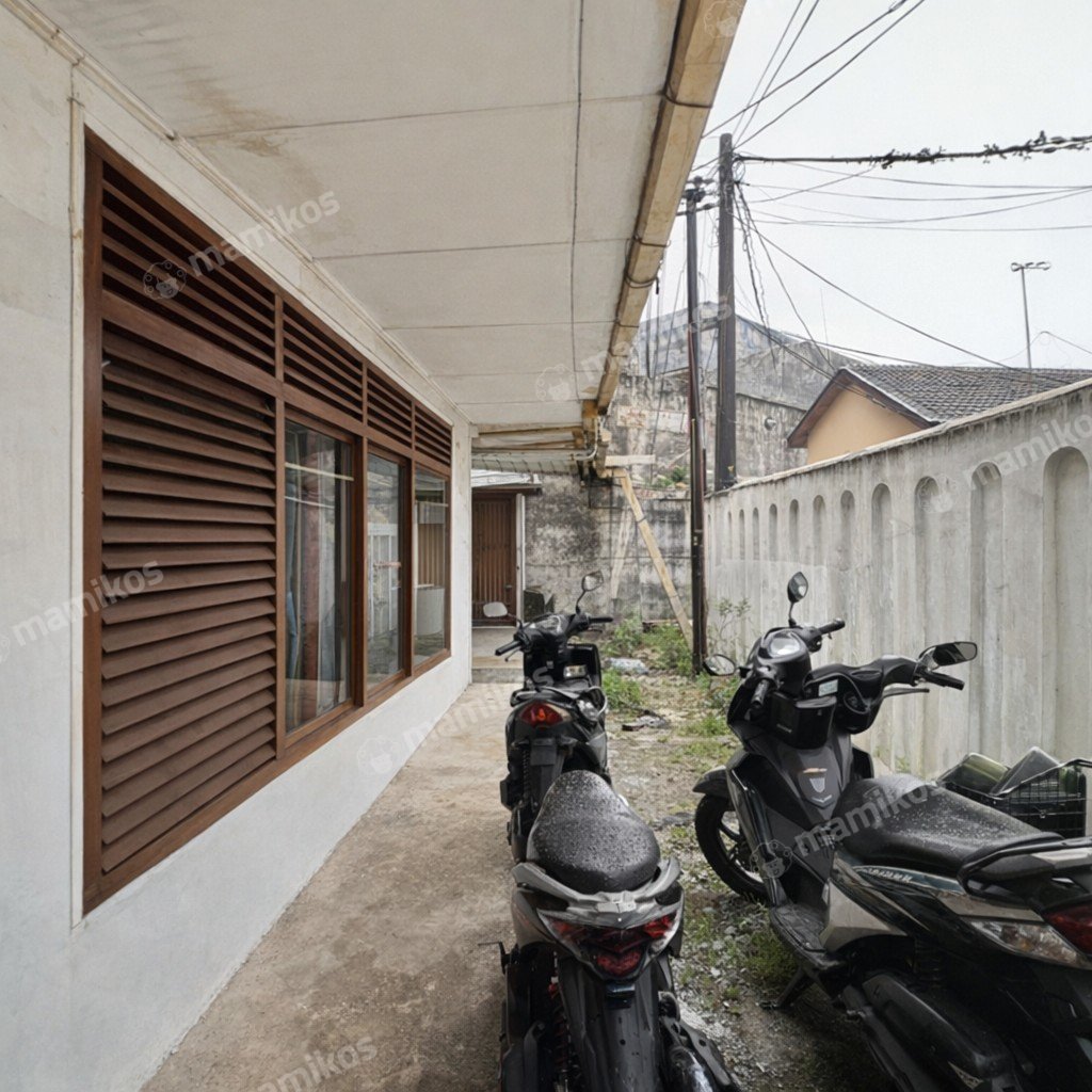 Rumah Sertifikat SHM 3 Kamar Tidur 2 Kamar Mandi Kebayoran Baru Jakarta Selatan - Photo 4