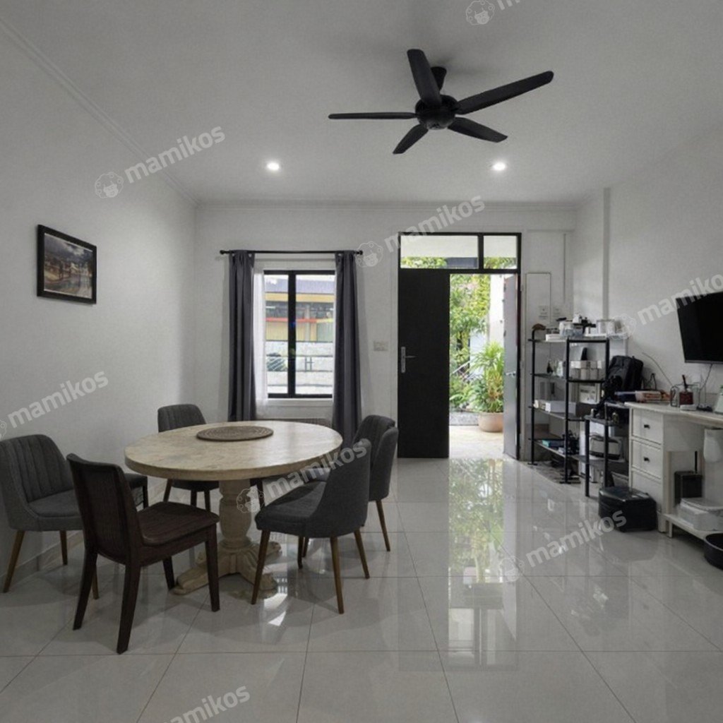 Rumah 3 Kamar Tidur 3 Kamar Mandi 2 Lantai Pantai Indah Kapuk 2 Jakarta Utara - Photo 2