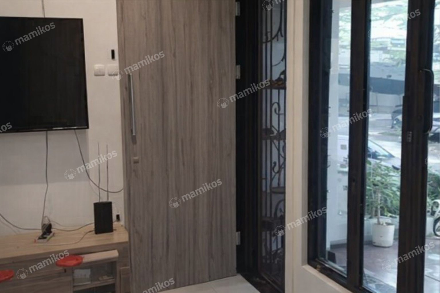 Rumah Sertifikat SHM 2 Kamar Tidur 2 Kamar Mandi Joglo Jakarta Barat